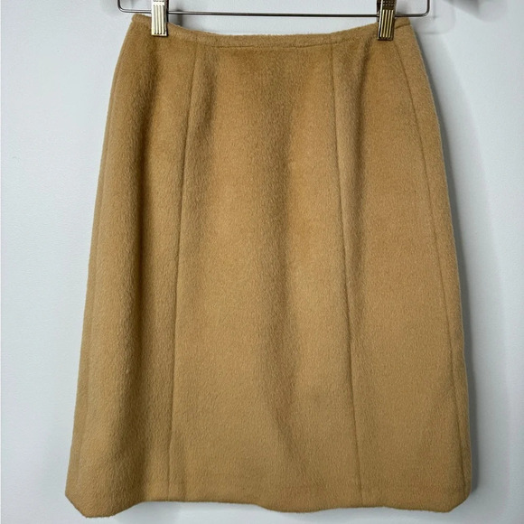 Vintage 1970s Pendleton Camel Brown Virgin Wool Longline Coat and Skirt Set - Picture 11 of 16